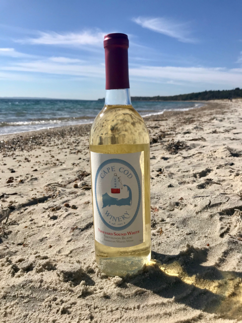 CAPE COD WINERY VINEYARD SOUND WHITE SAUVIGNON BLANC