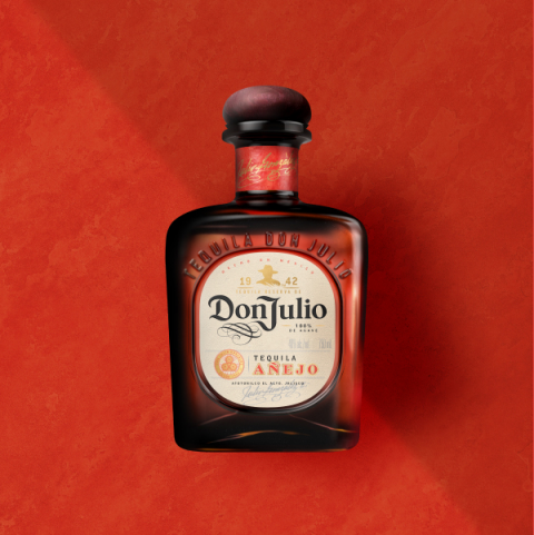DON JULIO A&#209;EJO TEQUILA