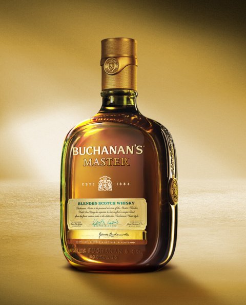 BUCHANAN&#39;S MASTER BLENDED SCOTCH WHISKY