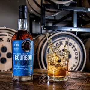 BLACK BUTTON FOUR GRAIN BOURBON